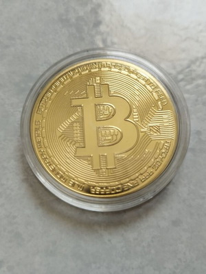 Collectible BTC Bitcoin gold color souvenir in capsule new