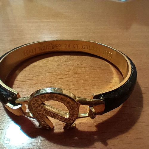 Luxury 24K gold-plated bracelet with brown leather like new