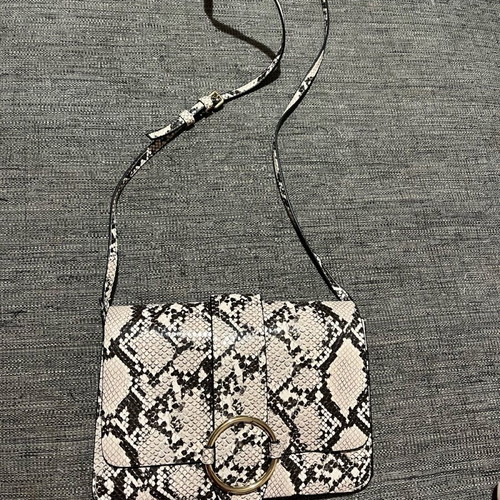 Mango snake pattern crossbody bag like new, white and gray