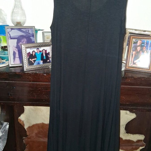 Sleeveless dress black like new