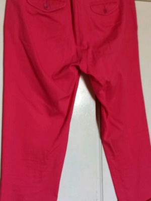 Benetton women's pants used, fuchsia, size M