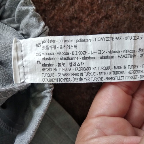 Bershka gray striped pants like new, slim fit, elastic waist