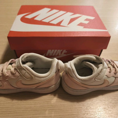 Athletic shoes used Jordan and Nike for girls sizes 25 and 26