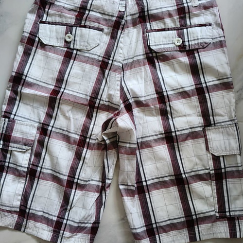 Men's Bermuda shorts like new, size M