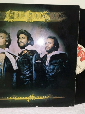 Bee Gees Children Of The World LP used in very good condition
