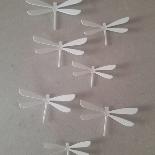 Umbra Wallflutter Wall Decor Set of 20 Dragonflies like new