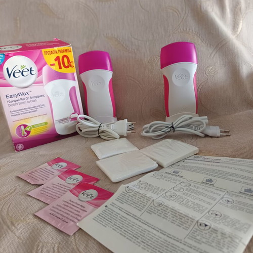 Veet Easy Wax hair removal devices like new, pack of 2 with accessories
