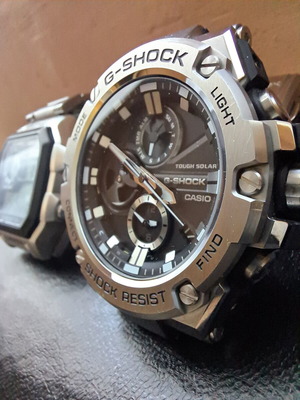 Casio G-Shock GST watch like new, men's, gray