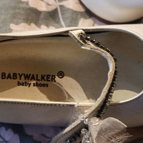 Baby Walker baptism shoes size 21 like new