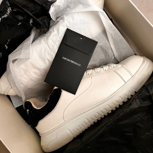 Emporio Armani sneakers used, size 44, white