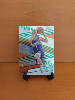 Κάρτα 2024-25 Panini NBA Revolution Devin Booker Chinese New Year Emerald καινούργια 88/88
