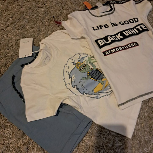Kids' clothing set new, 2 t-shirts and 1 shorts multicolor