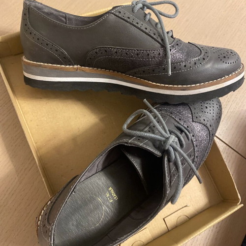 Shoes size 38 like new