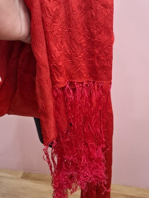 Red scarf with fringes like new