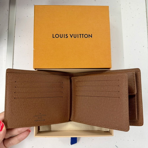 Louis Vuitton men's bifold wallet, brown leather, with box and bag