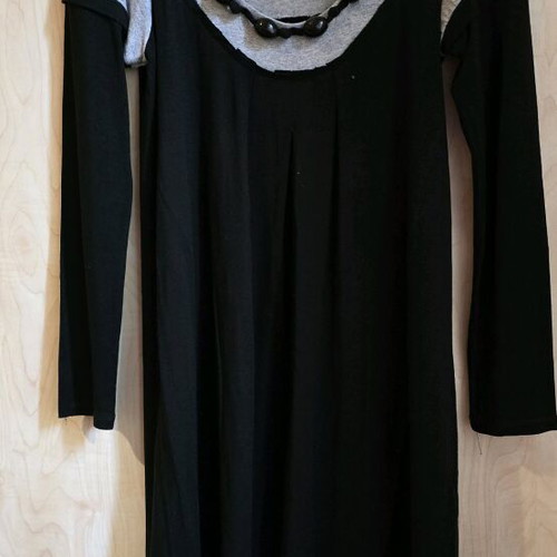 Long-sleeve mini dress black/grey with decorative beads