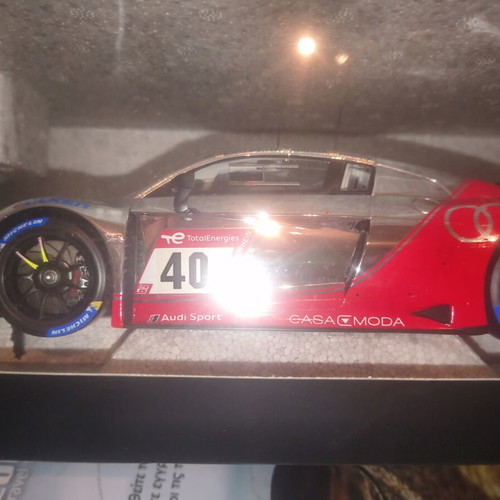 Audi R8 μεταλλικό μοντέλο 1:18 καινούργιο