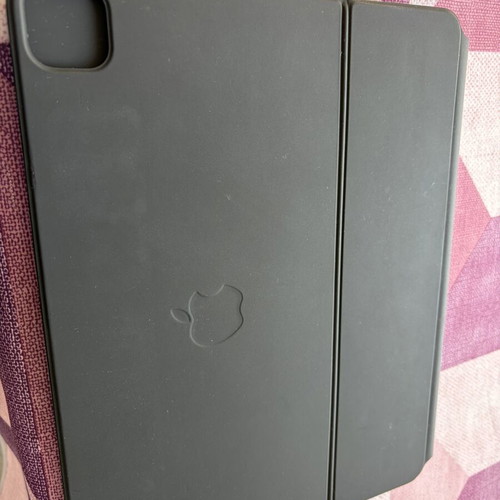 Magic Keyboard for iPad Pro 12.9” like new, black