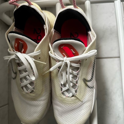 Nike Air Max 2090 Kids Sneakers white like new