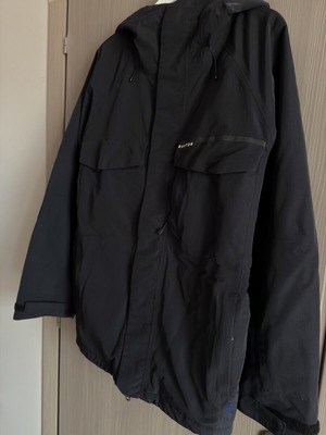 Burton Covert 2.0 Snowboard Jacket men's size M like new, black