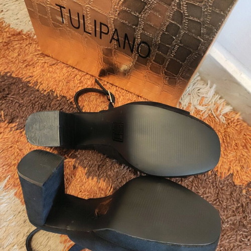 Tulipano women's black shoes with ankle strap and 10cm heel new