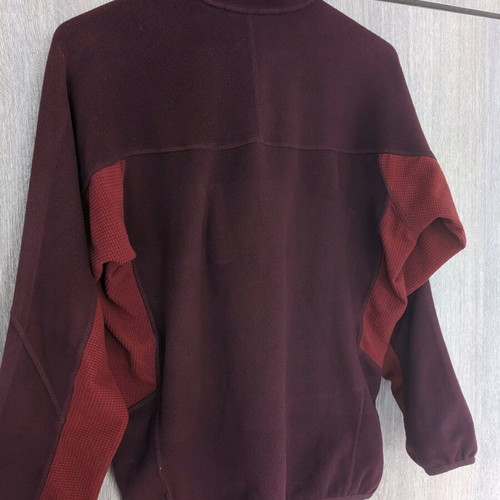 Berghaus fleece like new, red, size L