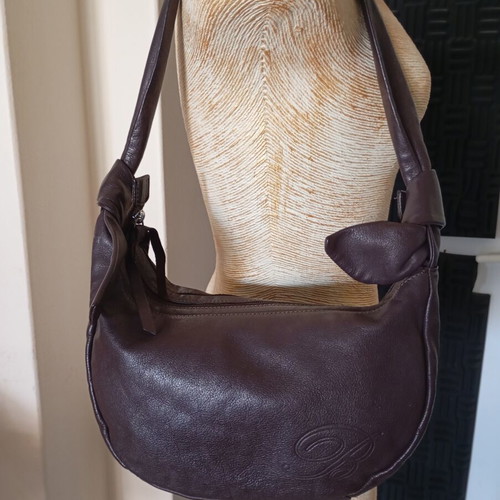 Blumarine vintage shoulder bag leather, like new, brown