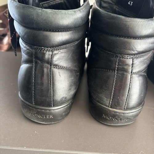 Moncler leather boots size 43 like new, black