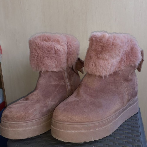 Pink ankle boots like new size 39 with bow detail