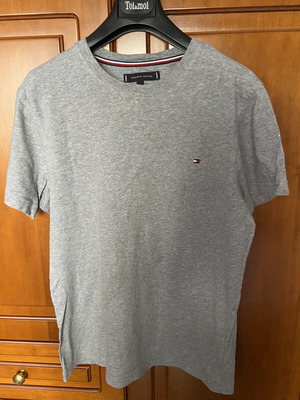 Ανδρική μπλούζα Tommy Hilfiger σαν καινούργιο