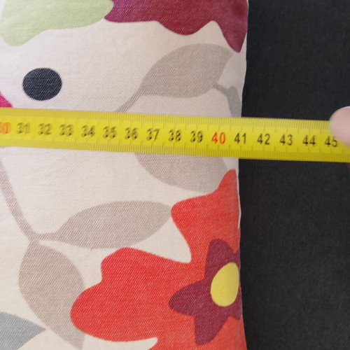 Decorative pillows like new, set of 2, 40 cm