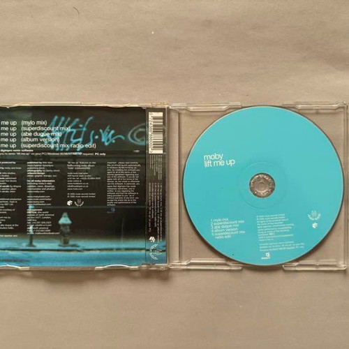 Moby Lift Me Up CD like new, pop