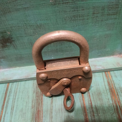 Sidor padlock used, large, non-functional, 12x8 cm