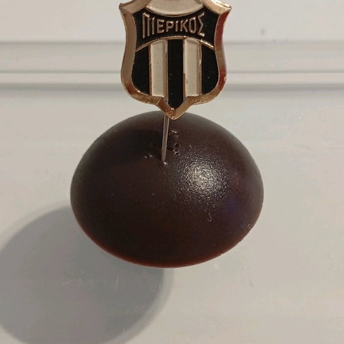 Pierikos collectible badge like new, authentic