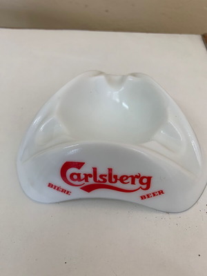 Carlsberg οπαλίνα σταχτοδοχείο μεταχειρισμένο, δεκαετίας 70, made in France