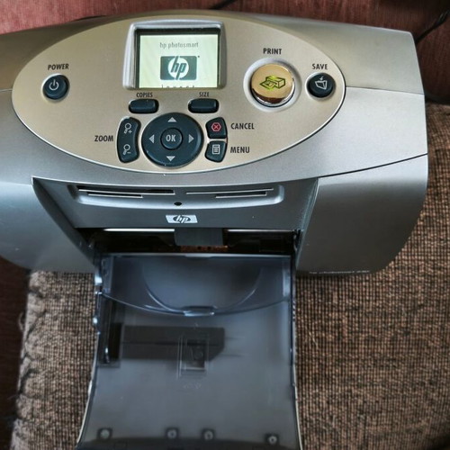 HP Photosmart 230 portable photo printer used