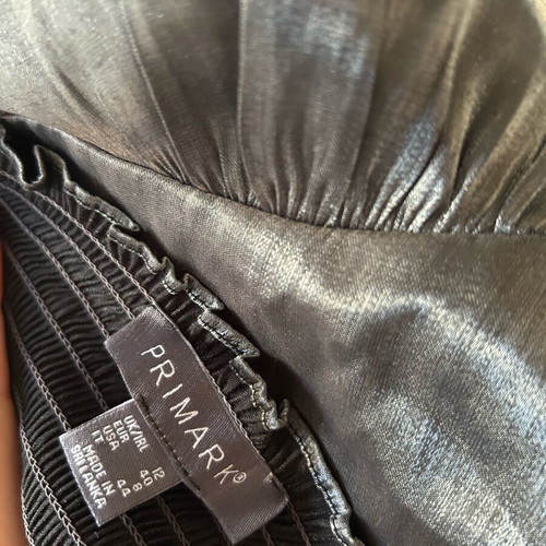 Silver Top like new, halter neck, Primark, size L