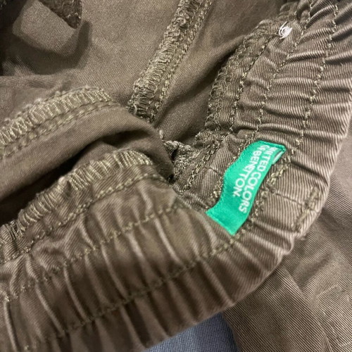 Benetton cargo pants like new for ages 3-4, size 110 cm