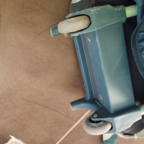 Toddler trolley bag used with minor side wear