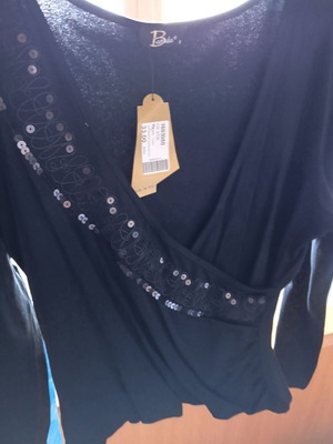 Blouse small new unworn