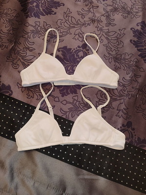 Minerva Teen Triangle Bras like new, cotton, size 65B