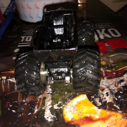 Monster truck like new