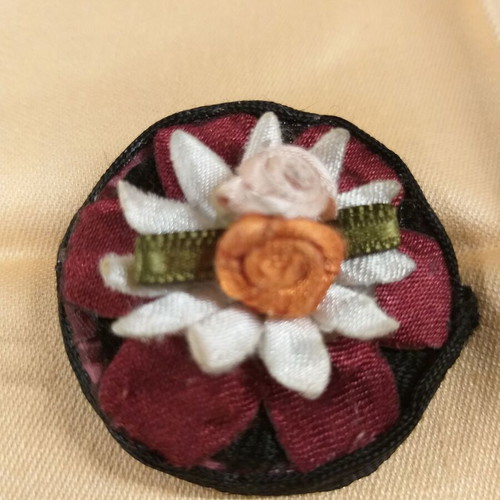 Floral lapel pin handmade