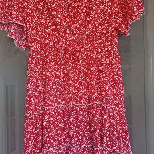 Summer dress like new, size Large, knee length