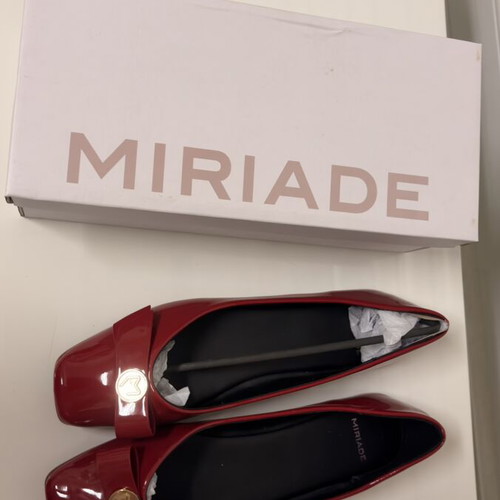 Women's red ballerina shoes size 39, new