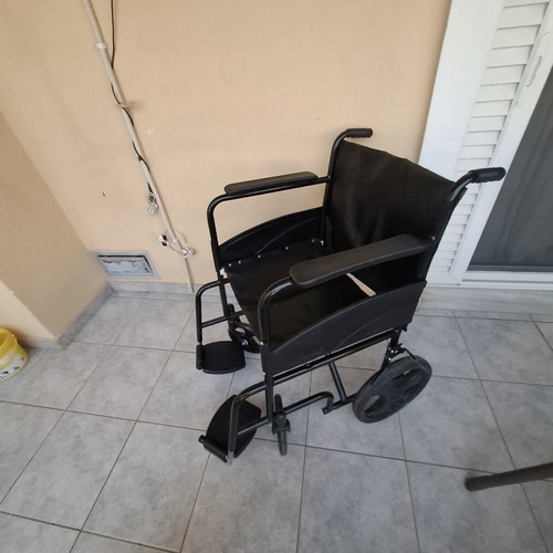 Wheelchair used in very good condition