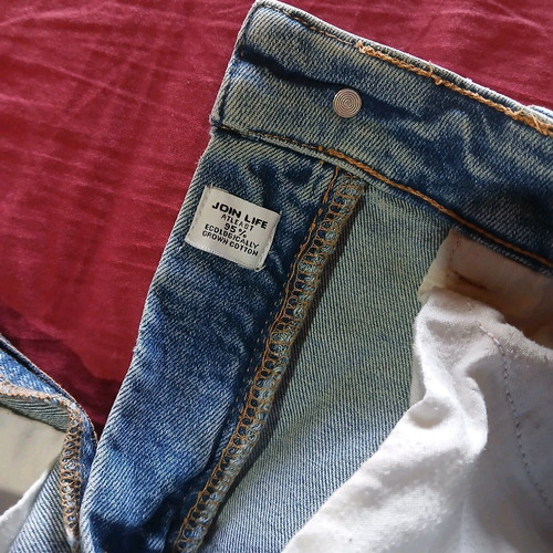 Zara Join Life Distressed Cut-Off Shorts Size 32 Used, Blue