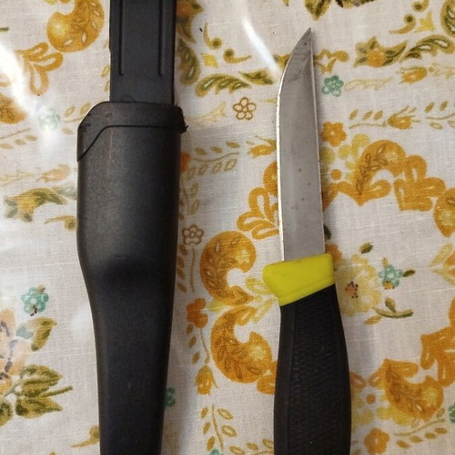 Fishing knife with belt sheath