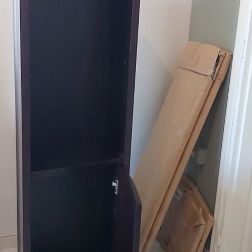 Wooden living room unit like new with glass cabinet and lighting