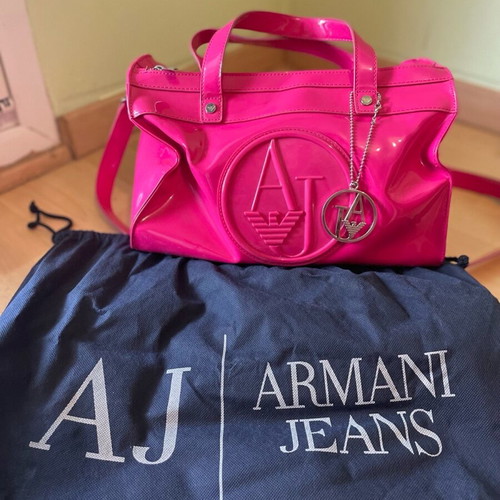 ArmaniJeans barrel-shaped handbag fuchsia like new